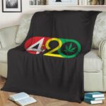 Minimalist Rastafarian 420 Weed Logo Black Throw Blanket