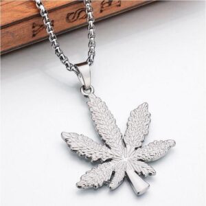 Silver Color Stylish Necklace Chain with Pot Leaf Pendant