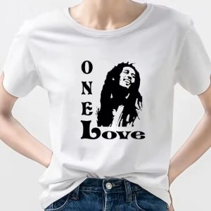 Minimalist Bob Marley One Love Graphic White Women's T-Shirt